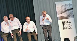 Ein Genuss. Die &laquo;Vocalisti&raquo;  &ndash;  hier vier von acht  &ndash;  in Aktion: nicht nur gesanglich ein Genuss.