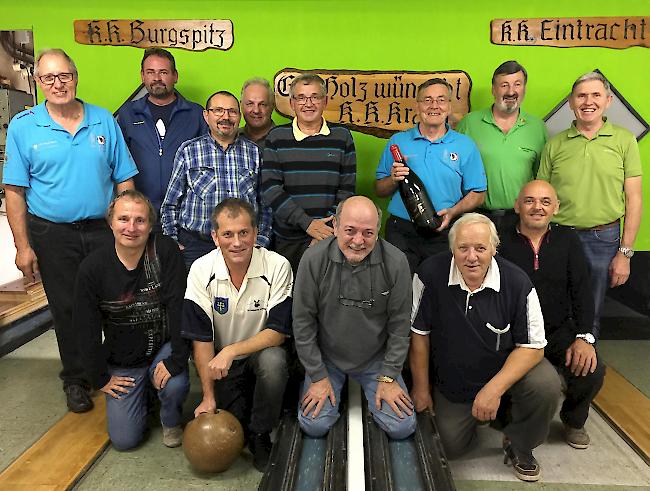 Erfolgreiche Walliser Delegation. Sie siegte mit 6416 Kegeln vor Waadt und Fribourg.