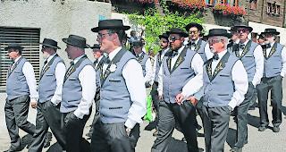 Konzert in Sicht. Mitglieder des Jodlerklubs &laquo;Noger&raquo;: Auf zum Stiftungskonzert&hellip; 