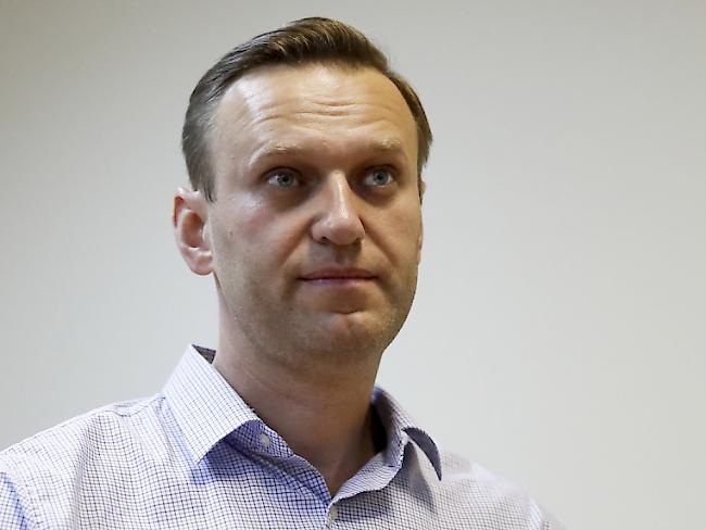Nawalny werde vorgeworfen, ein unerlaubtes Treffen organisiert und sich den Anordnungen der Polizei widersetzt zu haben. (Archivbild)