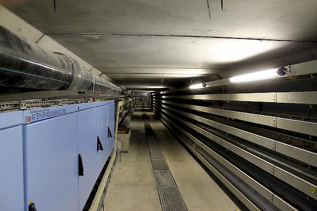 Tunnel unter dem Tunnel. Für die Technik verläuft unter den beiden Röhren jeweils ein begehrbarer Werkleitungskanal. 