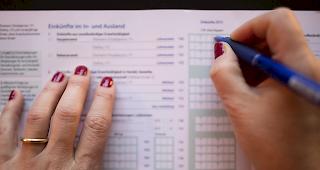 Alle vom Bund erhobenen Verzugszinsen sollen dem Marktniveau angepasst werden. (Themenbild)