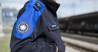 Ein Schweizer Grenzw&auml;chter muss sich seit Mittwoch vor dem Milit&auml;rgericht in Bern verantworten. Ihm wird vorgeworfen, f&uuml;r den Tod eines ungeborenen Kindes einer Fl&uuml;chtlingsfrau aus Syrien verantwortlich zu sein (Symbolbild).