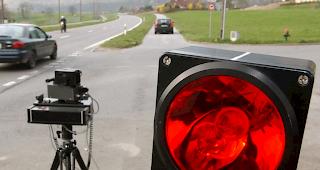 Praxis&auml;nderung gefordert. Dem richterlichen Ermessen und der Ber&uuml;cksichtigung des Einzelfalls soll mehr Gewicht geschenkt werden k&ouml;nnen, so die Forderung der Verkehrskommission des St&auml;nderats (Symbolbild).