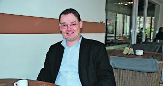 Bleibt am Ball. SVP-Nationalrat Franz Ruppen will heute vom Bundesrat beantwortet haben, ob das BAFU die Behauptung, es gebe keine Wolfshybriden, aufrechterh&auml;lt. 