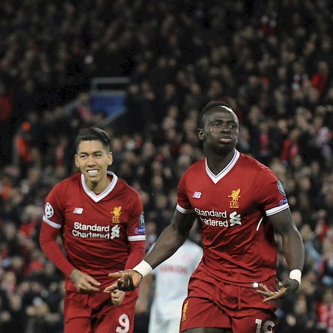 Sadio Mané und Roberto Firmino kommen mit Liverpool in der Champions League gar nicht aus dem Jubeln heraus