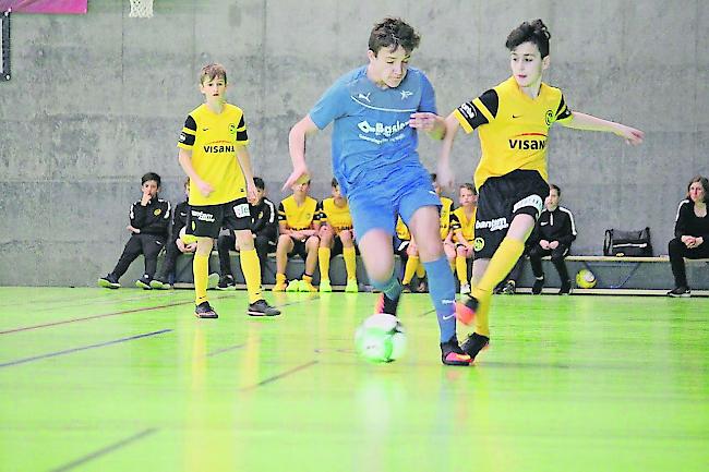 Knackpunkt Hallentraining: Fussballvereine müssen für ihr Wintertraining oft in Turnhallen anderer Gemeinden ausweichen und dabei oft spätabends trainieren.