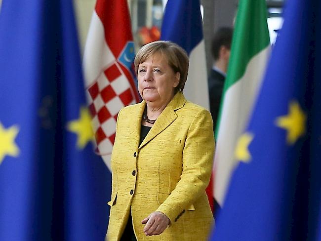 Merkel steht bei FDP-Chef Lindner in der Kritik.