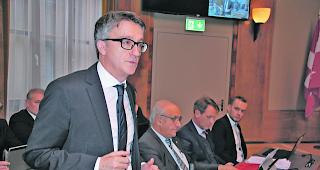 Gesetz unter Dach und Fach. Die Oberwalliser C-Parteien (im Bild CSPO-Fraktionschef Diego Clausen) h&auml;tten sich lieber die Fortsetzung des bisherigen Dekrets gew&uuml;nscht als ein neues Gesetz. 