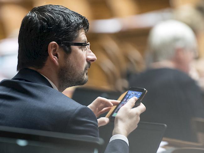 Der Walliser CVP-Politiker Yannik Buttet tritt per sofort aus dem Nationalrat zurück. Diesen Entscheid gab er am Sonntagabend über seinen Anwalt bekannt. (Archivbild)