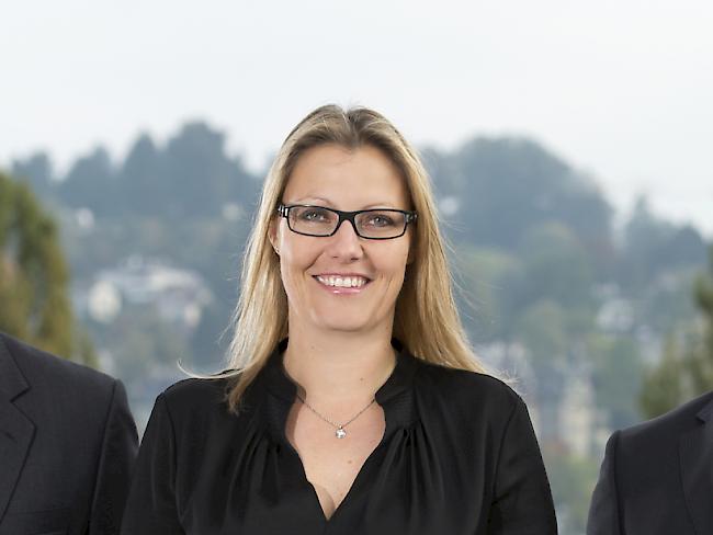 Susanne Thellung (42) ist die einzige Regionalleiterin der UBS in der Schweiz. In der Finanzindustrie geben immer noch vor allem Männer den Ton an. Susanne Thellung hat in dieser Branche Karriere gemacht und das auch, weil sie auf ihre eigenen Stärken setzt. (Archiv)
