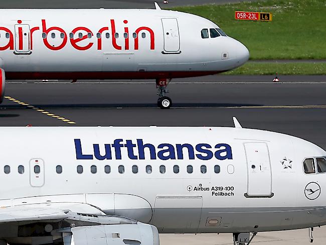 Die Lufthansa liebäugelt mit einer auf weibliche Bewerber ausgerichtete Kampagne.