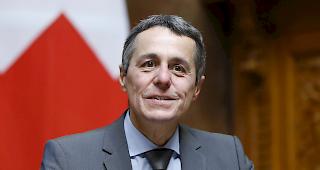Bundesrat Ignazio Cassis betont, dass die Schweiz nicht automatisch europ&auml;isches Recht &uuml;bernehme.