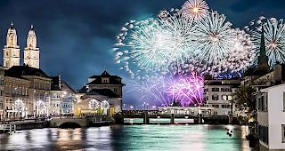 Im neuen Jahr wird sich in der Schweiz einiges &auml;ndern. (Im Bild: Silvester-Feuerwerk in Z&uuml;rich)
