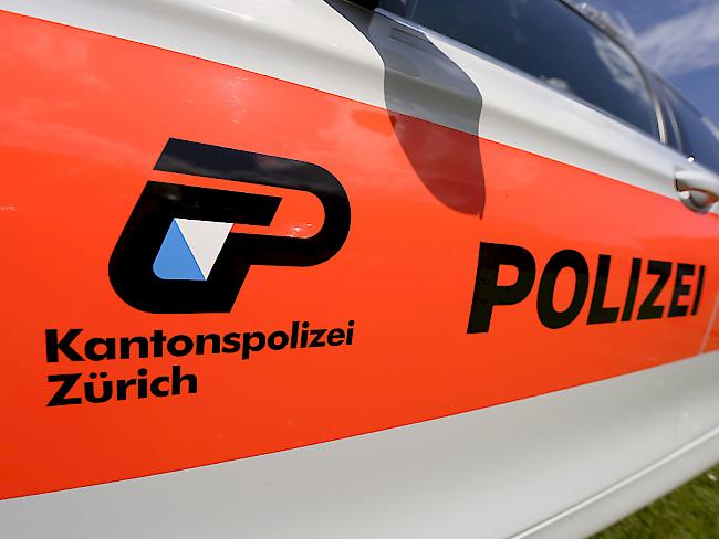 Der Gesundheitszustand der beiden angeschossenen Frauen von Hedingen ist einigermassen stabil. Die Polizei will sie heute oder am Donnerstag erstmals befragen.