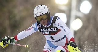 Wendy Holdener liegt nach dem 1. Lauf auf Rang 9 als best klassierte Schweizerin.