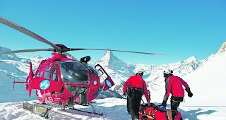 Rasche Hilfe. Die Air Zermatt musste w&auml;hrend der Festtage 2017/2018 weniger verunfallte Wintersportler bergen als im Vorjahr. Dagegen stand das Helikopterunternehmen verst&auml;rkt im Bereich von Lawinensprengungen im Einsatz. 