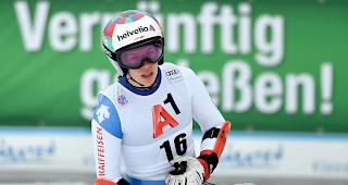Michelle Gisin am Samstag nach ihrem Lauf im Super-G der Damen in Bad Kleinkirchheim.