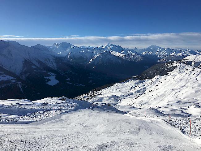 Fürs Aletschgebiet werden bis Montagabend bis zu einem Meter Neuschnee prognostiziert. 