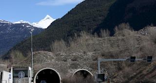 Die Strecke zwischen Visp-Ost und Brig-Glis wird kommende Woche nachts gesperrt.