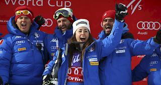 Sofia Goggia bejubelt ihren Sieg.