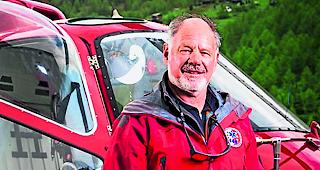 Bruno Jelk, Chef Lawinendienst Mattertal: &laquo;Strasse wirdvon zwei riesigen Lawinenkegeln bedeckt.&raquo;
