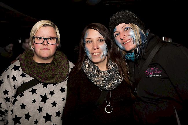 Saskia Ryf (20), Steg, Dajana Schnydrig (28), Naters und Claudine Köppel (33), Unterbäch.