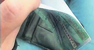 Dilettantisch. Einer der gef&auml;lschten Hunderter der Mesireccas-Night. 