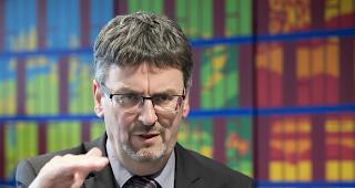 Peter Fueglistaler, Direktor des Bundesamtes fuer Verkehr, nimmt Stellung zu den neuen Vorwuerfen gegen die Postauto AG.