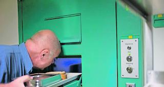 Gef&auml;ngniszelle. In der Westschweiz sind Haftpl&auml;tze vergleichsweise rar ges&auml;t. 