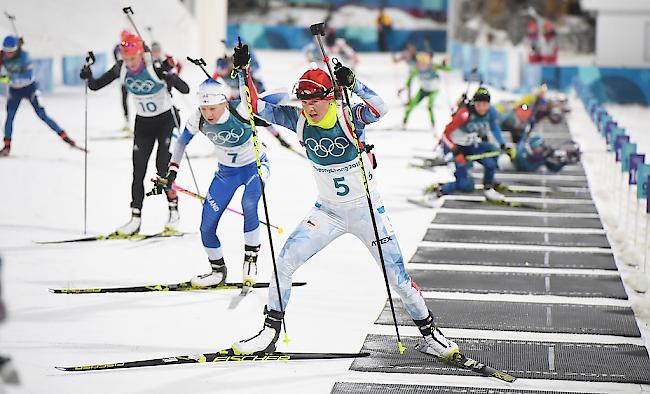 Beim Massenstartrennen der Biathletinnen über 12,5 km klassierte sich Lena Häcki als beste Schweizerin auf Rang 23.