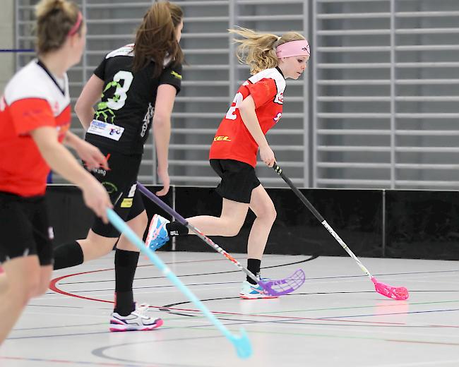 Die Damen des UHC Visper Lions erspielten sich einen Heimsieg.