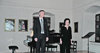 Im Stockalper-Rittersaal. Sie deuteten Schuberts &laquo;Winterreise&raquo;: Bariton Norbert Carlen, Pianistin Cornelia Venetz. 