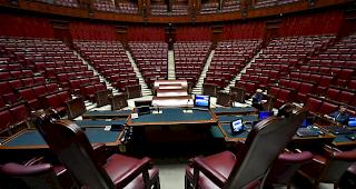 Italien w&auml;hlt im M&auml;rz. Der Blick in die leere Abgeordnetenkammer.