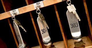 Schl&uuml;ssel gefragt. Die Schweizer Hotellerie ist allm&auml;hlich wieder im Aufwind.