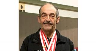 Sehr erfolgreich. Franz Ritz mit seinen beiden Goldmedaillen.