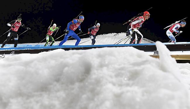 Bei der Biathlon-Staffel der Männer holt Schweden Gold. Die Schweiz klassiert sich auf Platz 15.