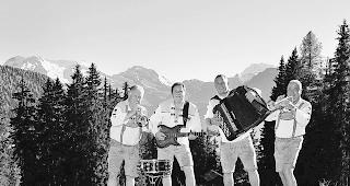 Erfolgreiche &laquo;Sterntaler&raquo;. Peter Zurwerra, Herbert Huber, J&ouml;rg Imstepf und Reinhold Lauber (von links).  