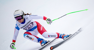 Priska Nufer gewinnt eine Abfahrt in Crans-Montana. (Archiv)