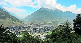 Klare Sache. Fusion am Rhoneknie.  