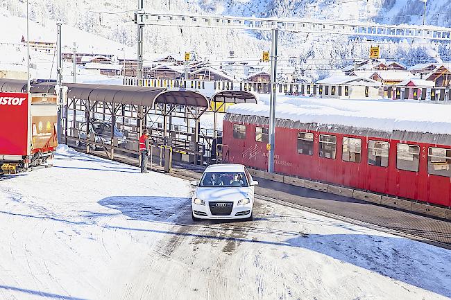 Die beschränkte Kapazität des Autoverlads Furka ist.......