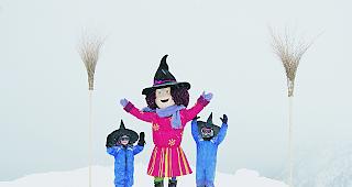 Shooting. Die kleinen Hexen konnten nach den Spielen mit Vero ein Erinnerungsfoto schiessen. 