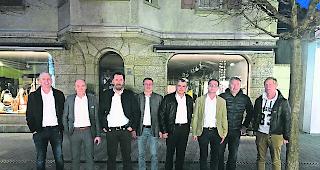 Vorstand. Von links: Xaver Erpen, Gesch&auml;ftsf&uuml;hrer, Armand Pfammatter, Reinhard Perren, J&ouml;rg Imboden, Pr&auml;sident, Eugen Lehner, Reinhard Schwery, Vizepr&auml;sident, Christian Partl und Christian Sch&ouml;pfer.