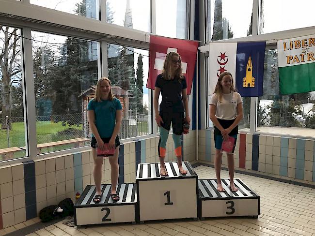 2. Platz für Medea Wedig vom OW88 hinter der Goldmedaillengewinnerin Olivia Callinswood aus Vevey. Der 3. Platz ging an Camile Balmer aus Sitten.