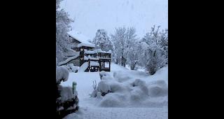 Weisse Ostergr&uuml;sse aus Fiesch