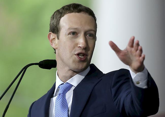 Mark Zuckerberg sagt, dass Facebook die Datenprobleme wohl beheben kann, jedoch dauert das „einige Jahre“. 