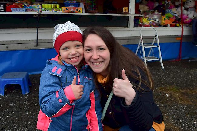 Lisa-Marie Imrich (5) und Daniela Imrich (32) aus Bitsch.