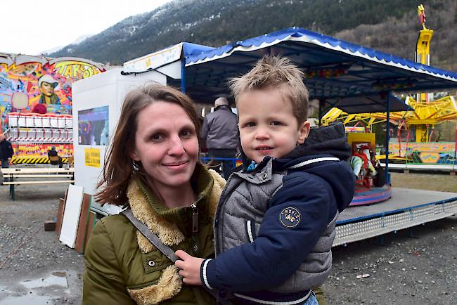 Karin Wenger (29) und Marc Wenger (2) aus Baltschieder.