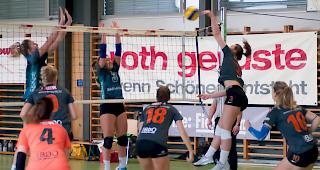 C&eacute;line Schmidt (Zweite von rechts) wechselt vom VBC M&uuml;nchenbuchsee auf die n&auml;chste Saison hin zum VBC Visp.
