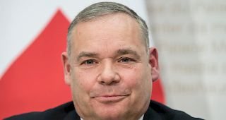 Pr&auml;sentaton. Der neue Direktor des Nachrichtendienstes NDB, Jean-Philippe Gaudin, stellte sich am Mittwoch den Medien in Bern vor.